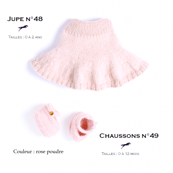 jupe 48 et chaussons 49 rose poudre