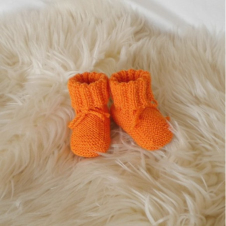 Chaussons bébé orange laine mérinos
