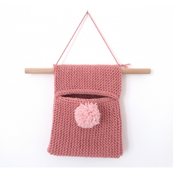 accessoire amovible : pompon rose clair