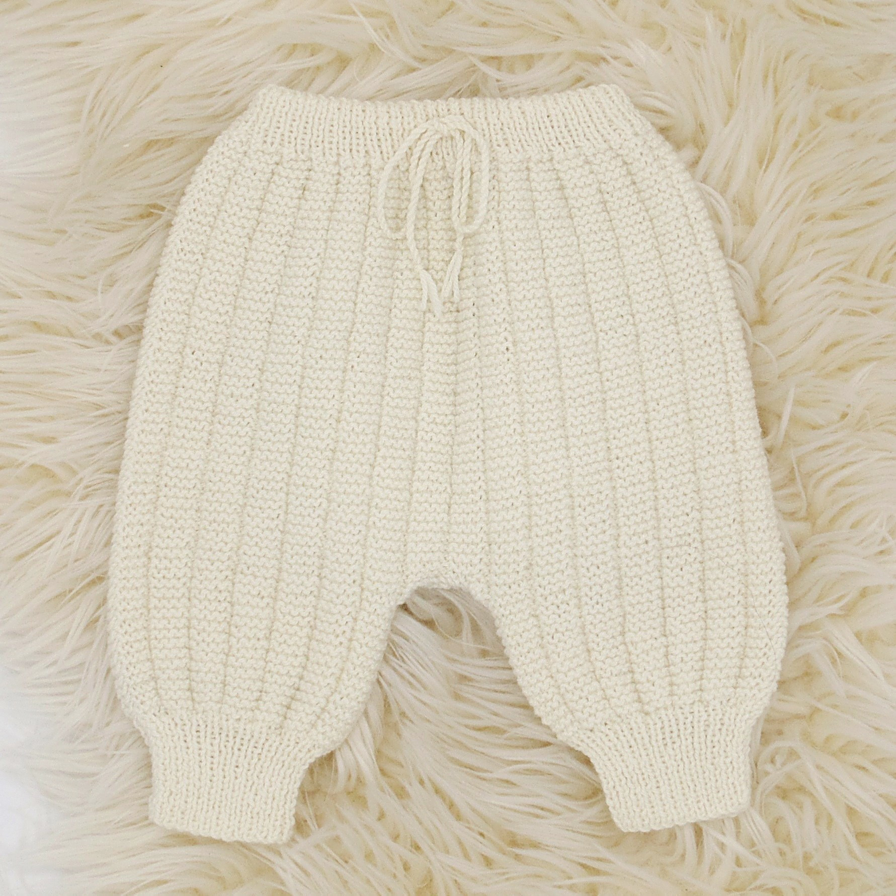 Pantalon Sarouel Bebe Ecru Tricote A La Main 100 Laine Merinos Nature Pantalon Sarouel Bebe Ecru Tricote A La Main 100 Laine Merinos Nature