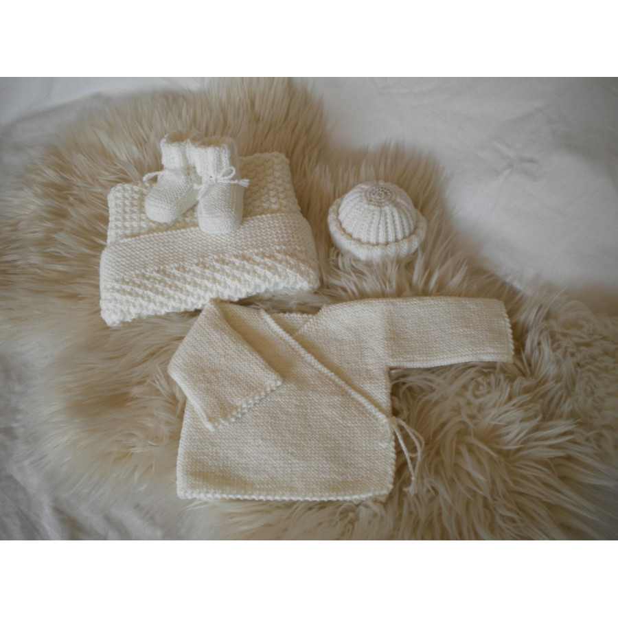 Trousseau de naissance blanc Trousseau de naissance blanc